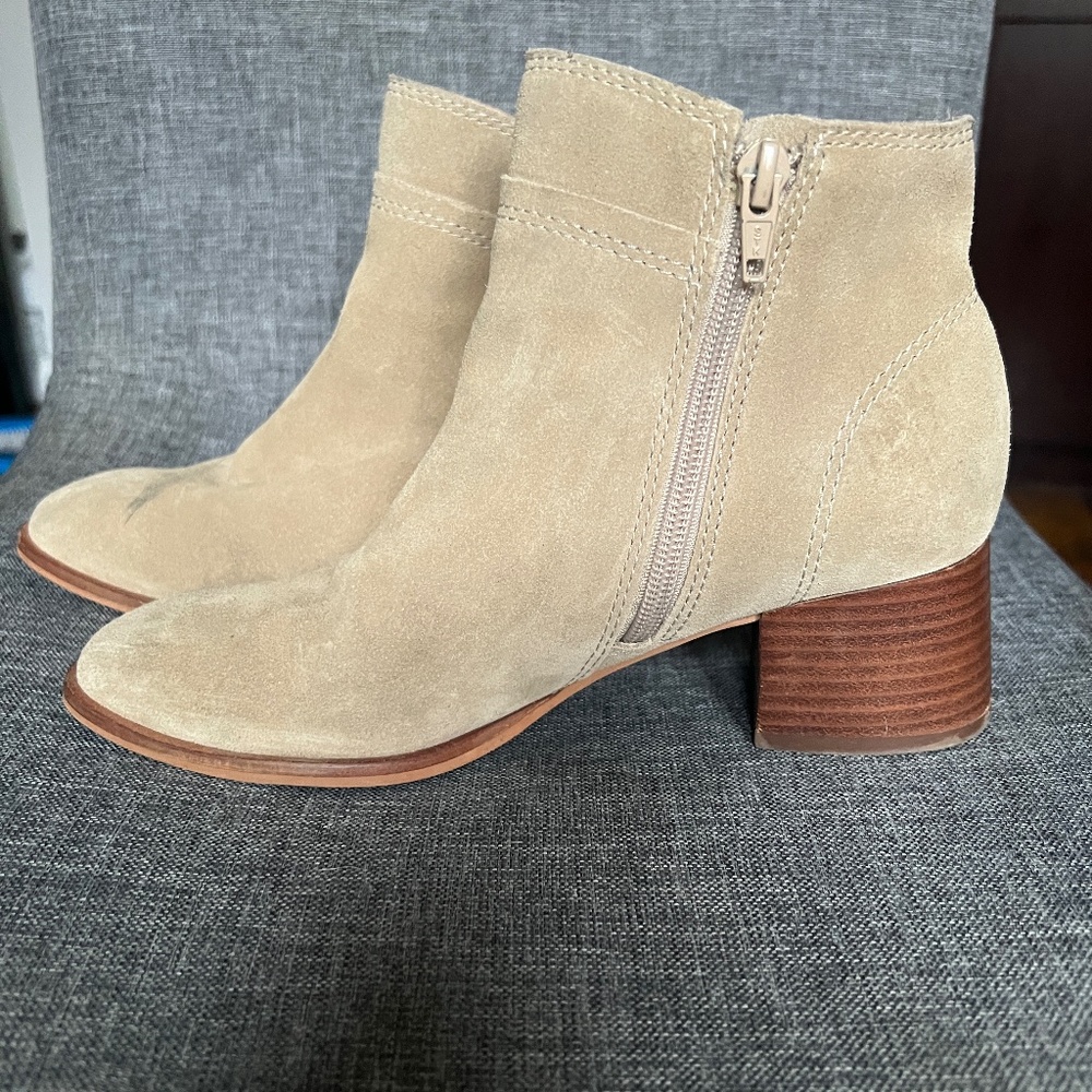 Lucky Brand Block Heel Tan Suede Booties